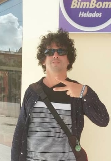 Levis (@levis102) — my photo № 1