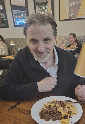 Aaron (@aaron1039) — my photo № 1