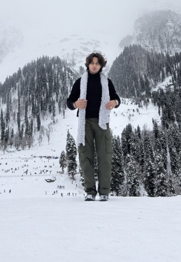 Zeeshan (@zeeshan234) — my photo № 2