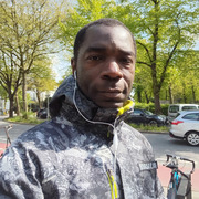 Emmanuel 32 Berna