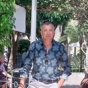 Valeriy 54 Valencia