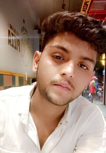My photo - Meet Bhatiya, 19 from Delhi (@meetbhatiya)