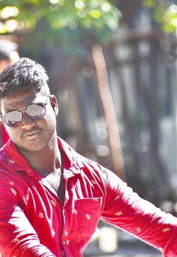 Karun (@karun26) — my photo № 1