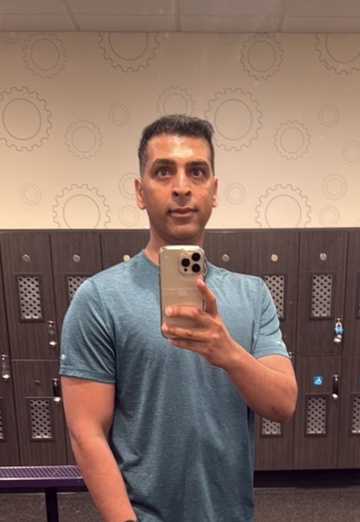 Krishan (@krishan44) — my photo № 1