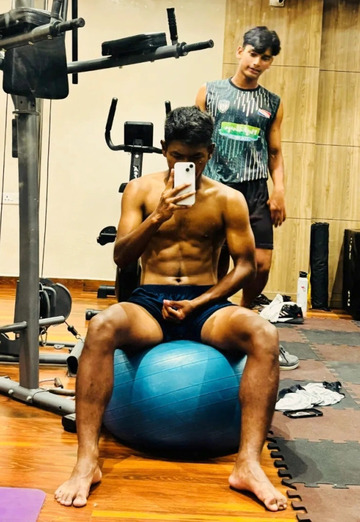 Lam (@lam124) — my photo № 2