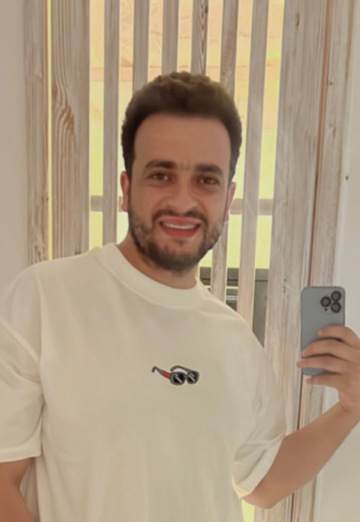 Amr (@amr687) — my photo № 1