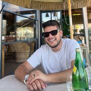 Julian David 33 Valletta