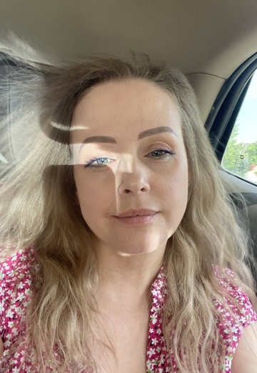 Elena (@elena572301) — my photo № 1