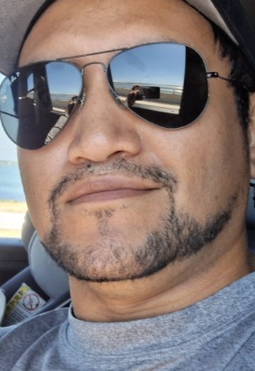 Efrain (@efrain57) — my photo № 1