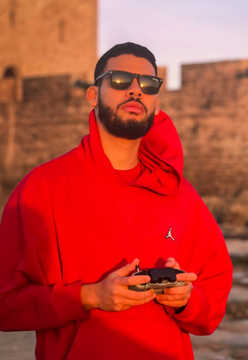 Mourad (@mouradplier) — my photo № 1