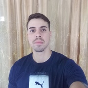 Jorge Luis 28 Holguín