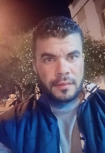 Radhia (@radhia1) — my photo № 1