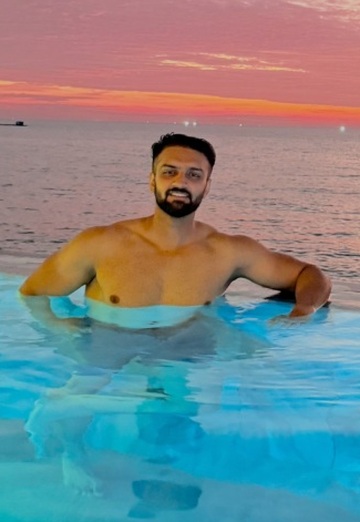 Hashaam (@hashaam1) — my photo № 1