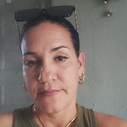 Yoslaini 37 Cuba