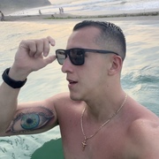 Carlos 33 San Salvador