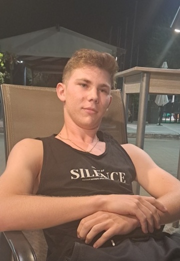 My photo - Alexandru Theodorou, 20 from Bucharest (@alexandrutheodorou)