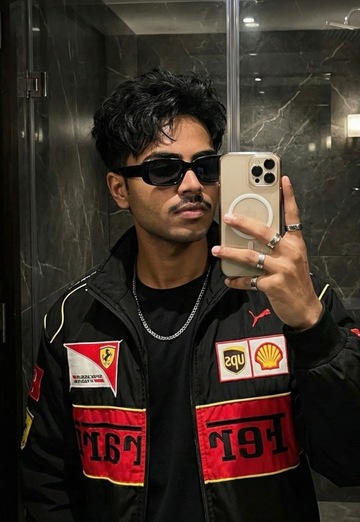 Ash Chaurasiya (@ashchaurasiya) — my photo № 4