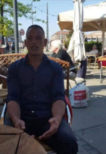 Adam (@adam17148) — my photo № 2