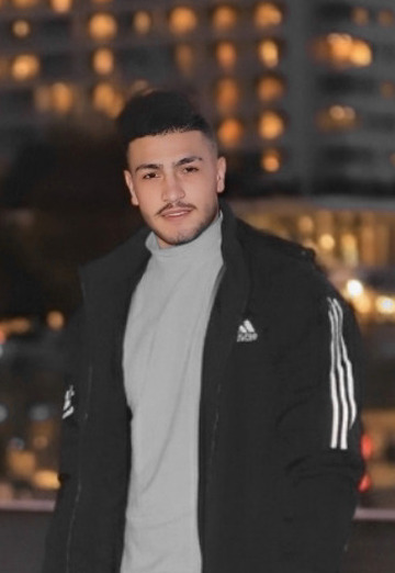 Moudy (@moudy10) — my photo № 1