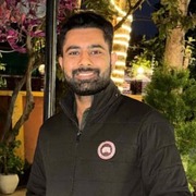 Hitesh 33 New Delhi