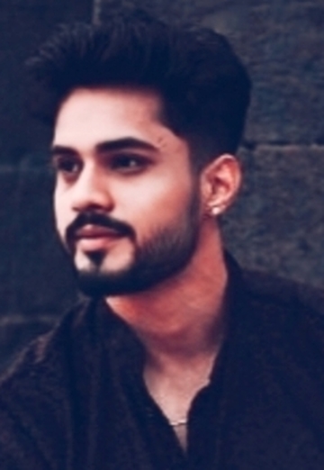 Hirendra (@hirendra0) — my photo № 1