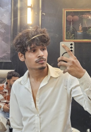 Ekansh Parihar (@ekanshparihar) — my photo № 2