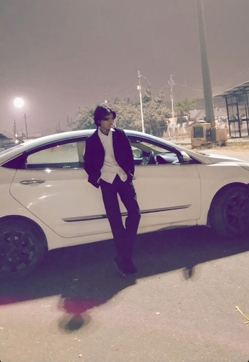 Ali Pathan (@alipathan1) — my photo № 1