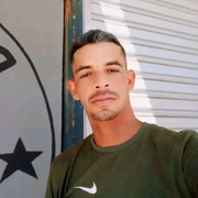 Cristian Assunção 39 Goiânia