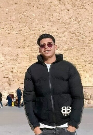 Hassan (@hassan1577) — my photo № 2