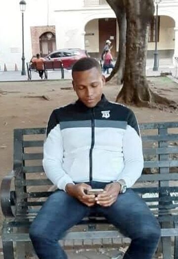 Alejandro (@alejandro1907) — my photo № 1