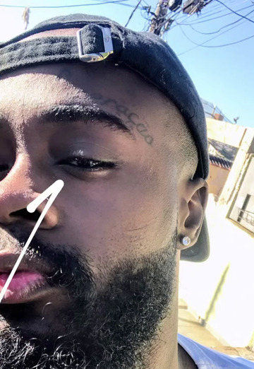 Maxwell (@maxwell807) — my photo № 2