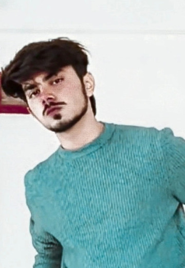 Hassan (@hassan1582) — my photo № 1